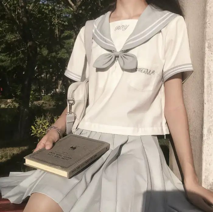 我亲手给自己举办了葬礼